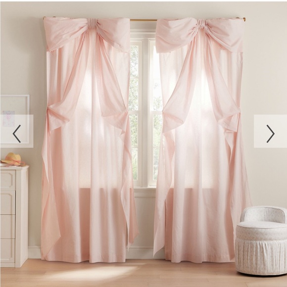 NWT Pottery Barn Teen x LoveShackFancy Oversized Bow Curtain - 1 available - Picture 2 of 2